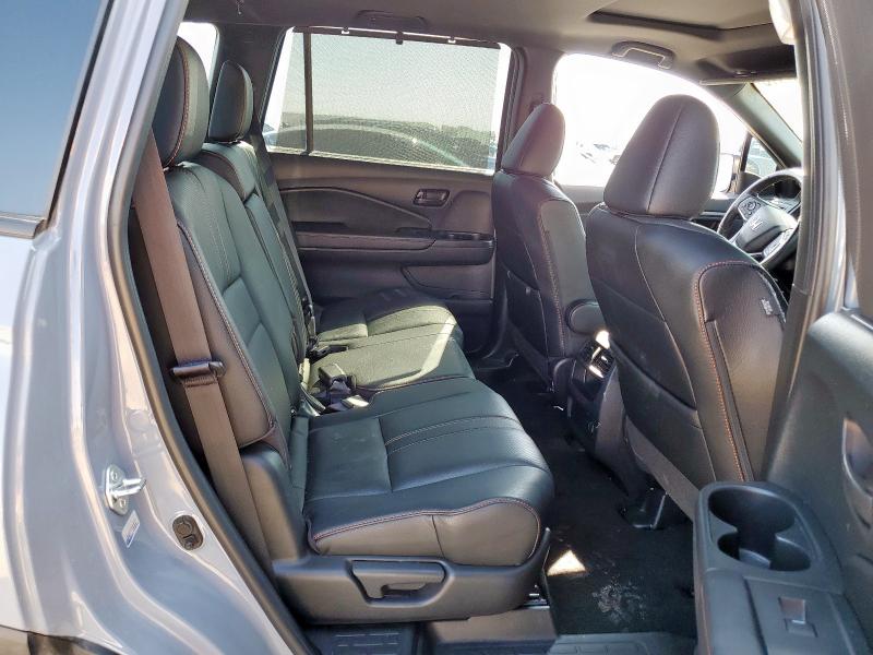 2022 HONDA PASSPORT T 5FNYF8H65NB021704