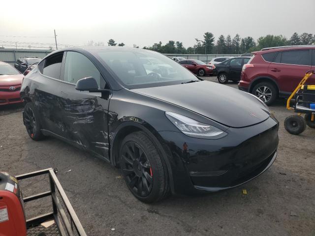2021 TESLA MODEL Y 5YJYGDEE0MF242806