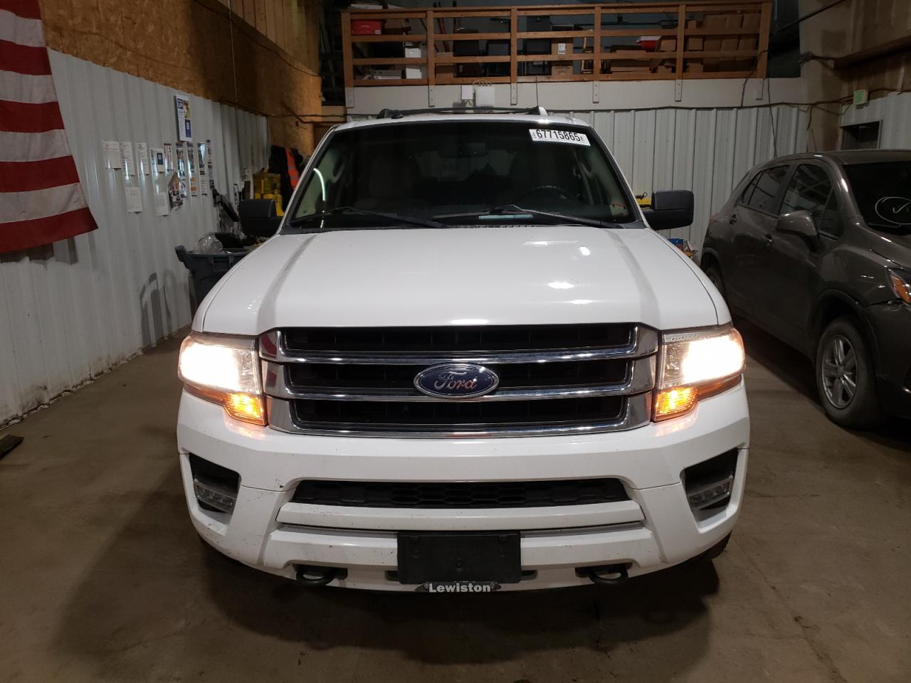 FORD EXPEDITION EL XLT