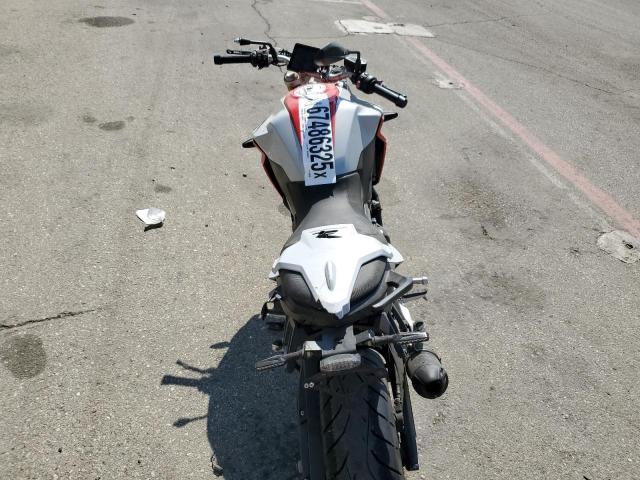 2021 BMW F 900 R WB10K1304M6E05230