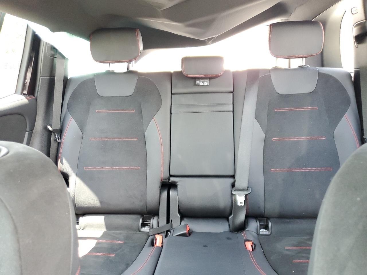 MERCEDES-BENZ GLB-CLASS 250