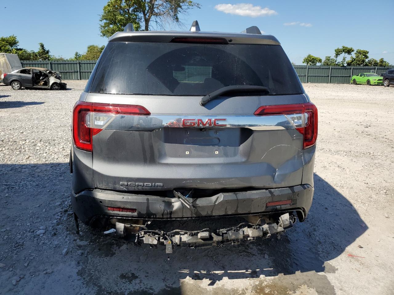 GMC ACADIA SLT