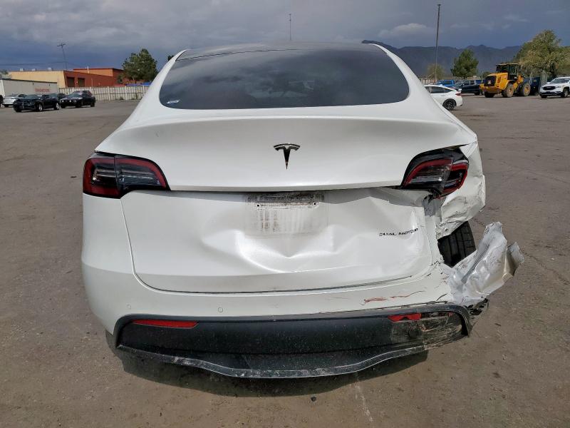 2021 TESLA MODEL Y 5YJYGAEE0MF188888