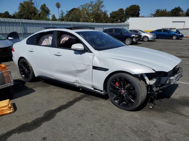 2016 JAGUAR XF S SAJBG4BV7GCY06271
