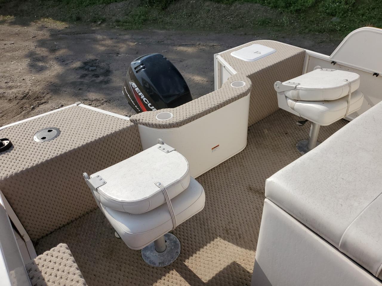 Lot #3230536893 2004 STARCRAFT STARCRAFT STARFISH22