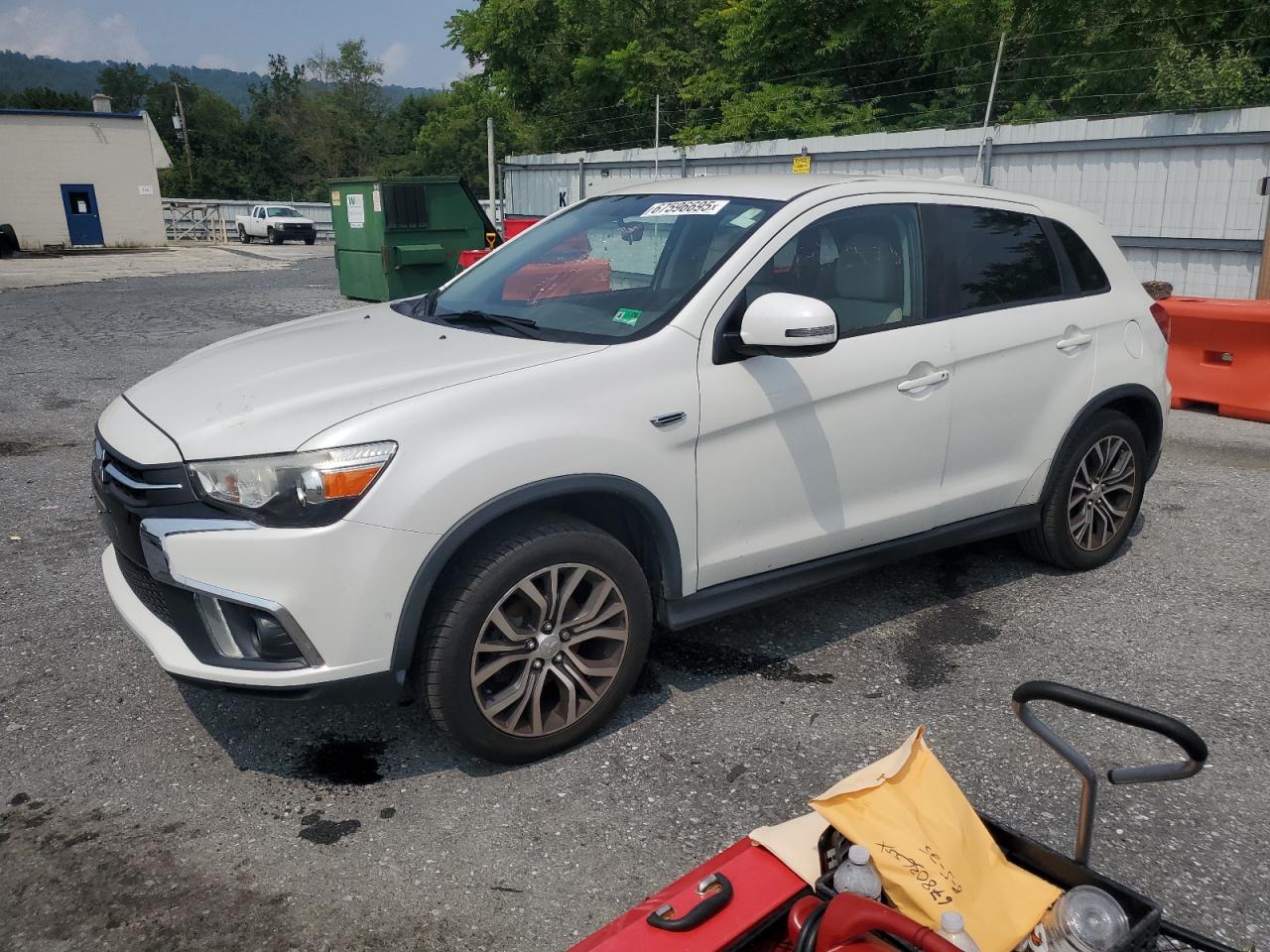 MITSUBISHI OUTLANDER SE