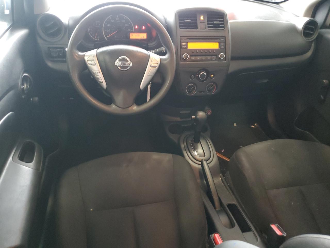 NISSAN VERSA S
