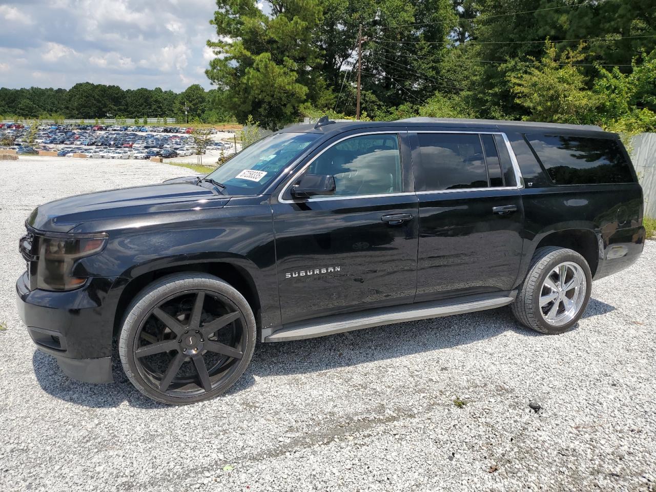 CHEVROLET SUBURBAN C1500 LT