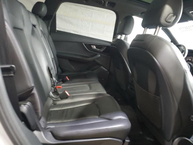 2017 AUDI Q7 PREMIUM WA1LAAF75HD009067