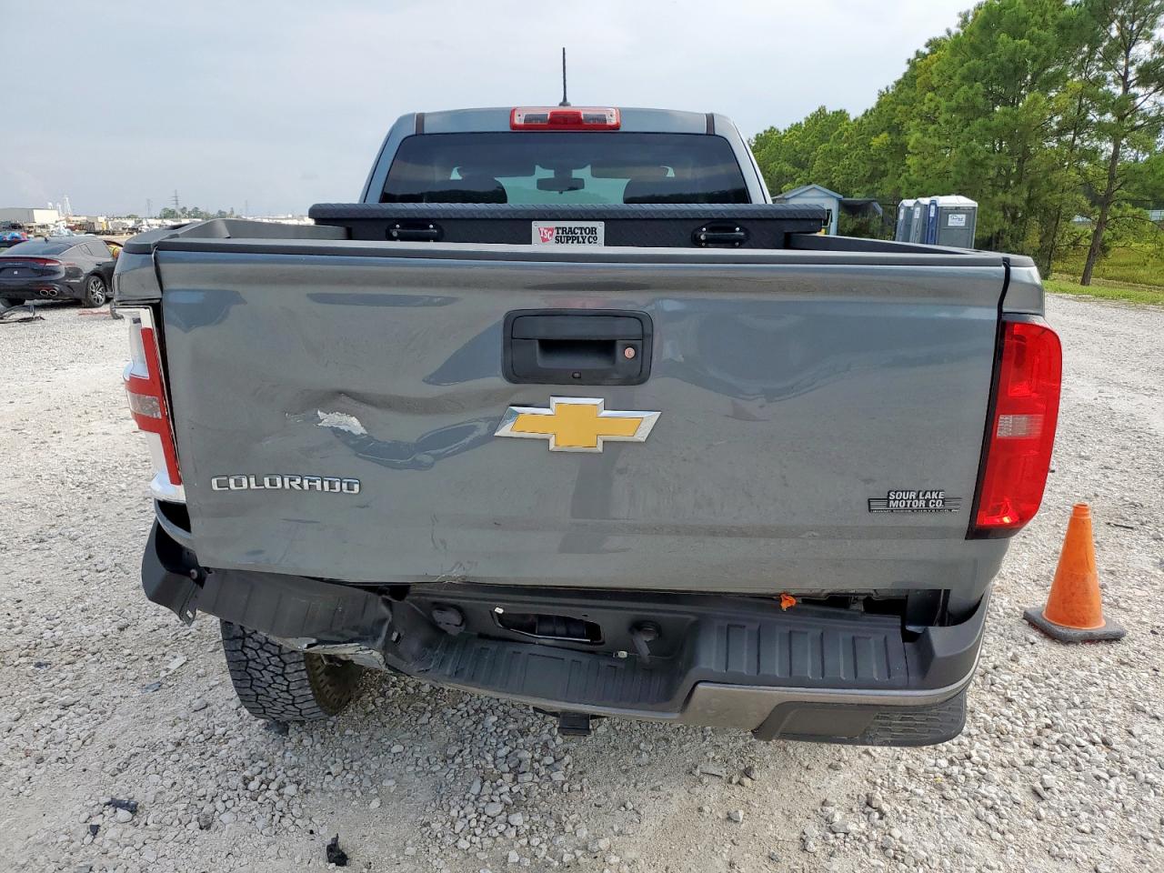 CHEVROLET COLORADO