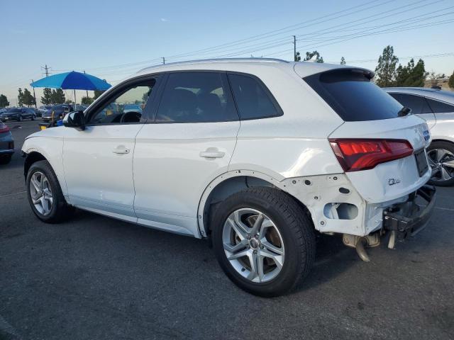 2018 AUDI Q5 PREMIUM WA1ANAFY9J2112045
