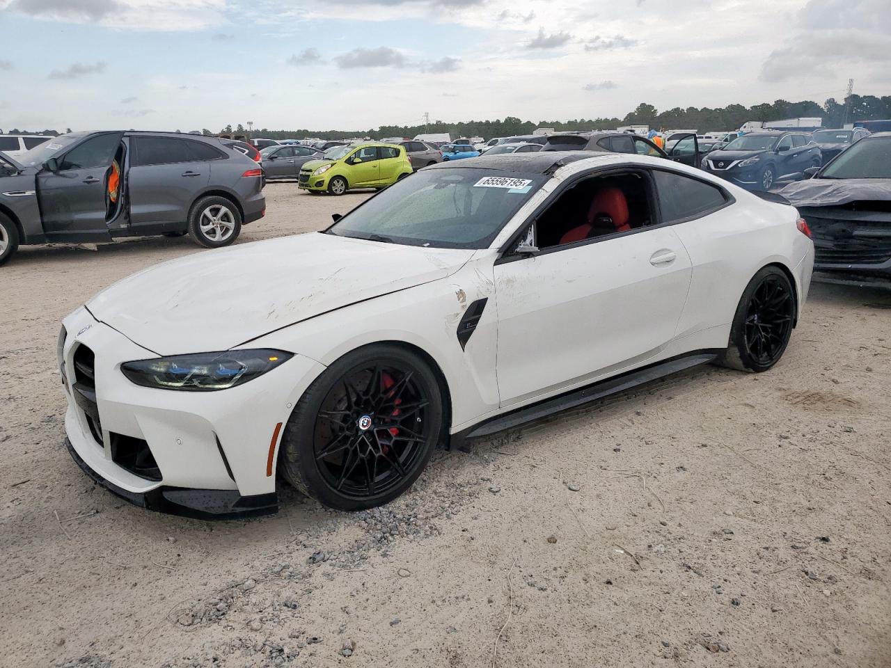 BMW M4 COMPETITION