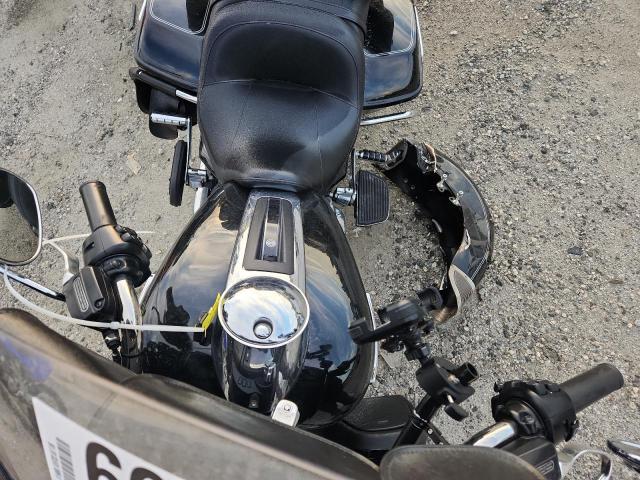 2017 HARLEY-DAVIDSON FLHTCU ULT 1HD1FCC12HB640220