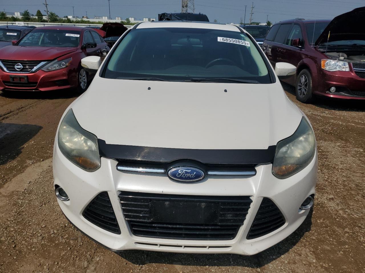 FORD FOCUS TITANIUM
