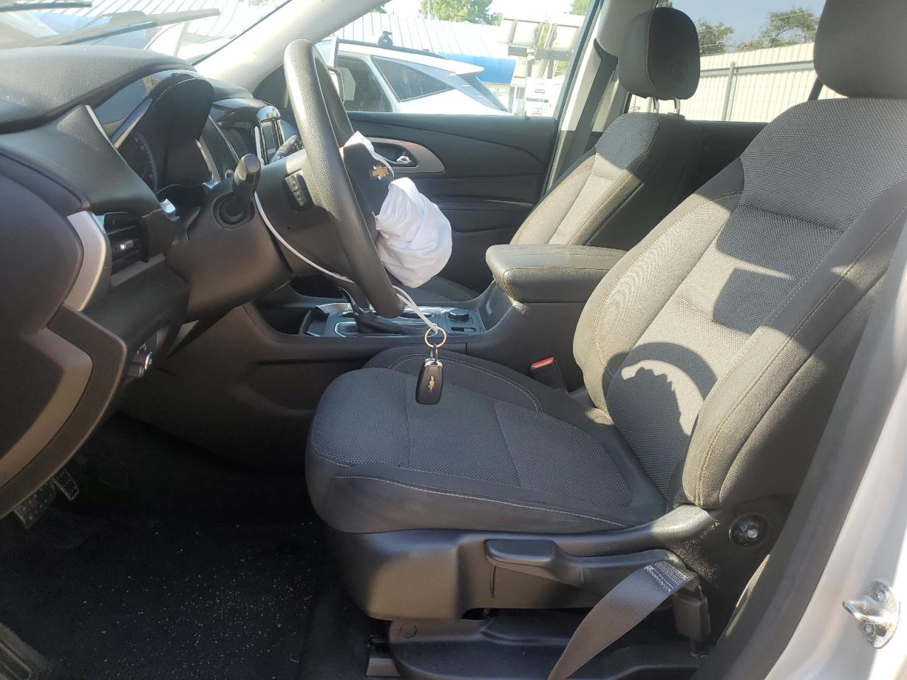 CHEVROLET TRAVERSE LS