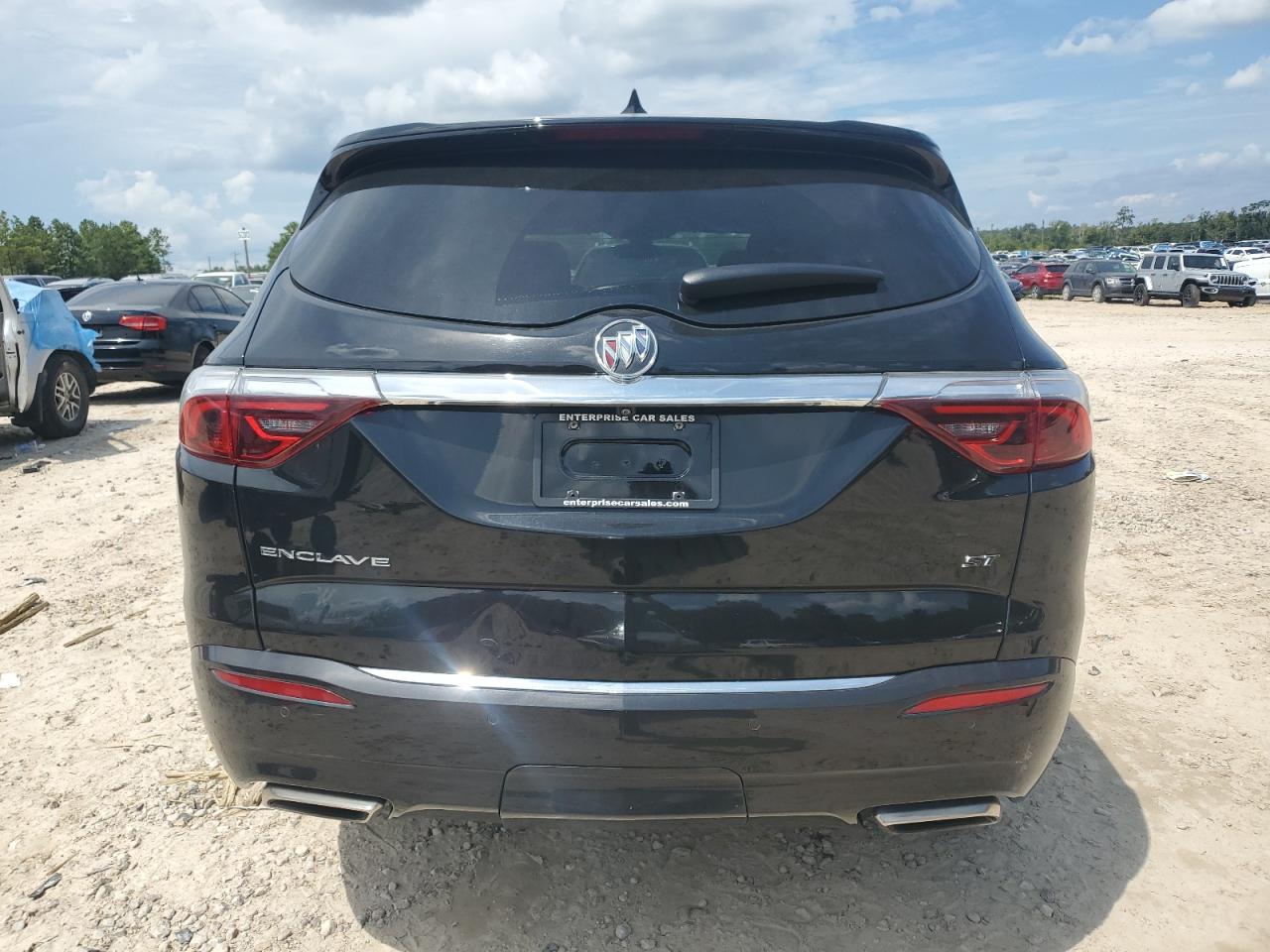 BUICK ENCLAVE ESSENCE
