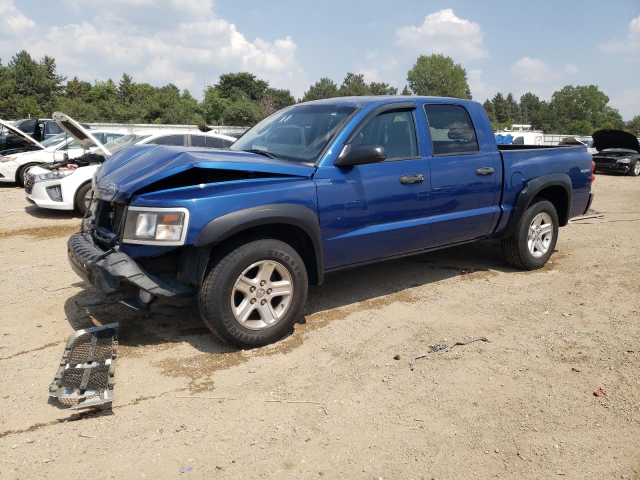 DODGE DAKOTA SLT