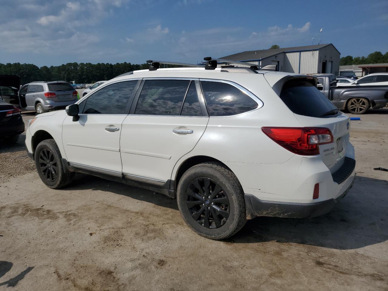 SUBARU OUTBACK TOURING