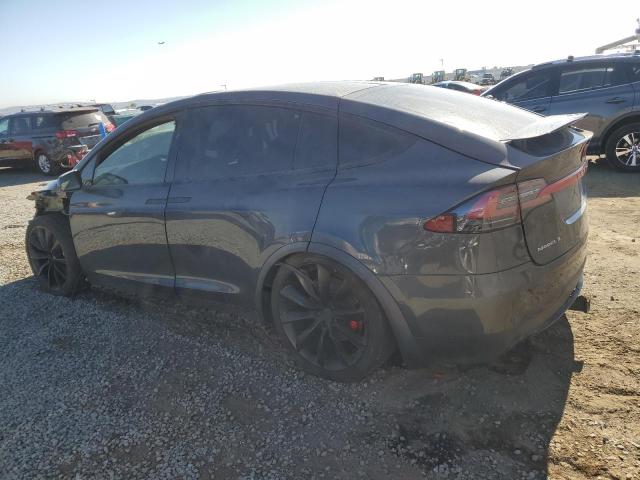 TESLA MODEL X 2018 gray  electric 5YJXCBE40JF115617 photo #3