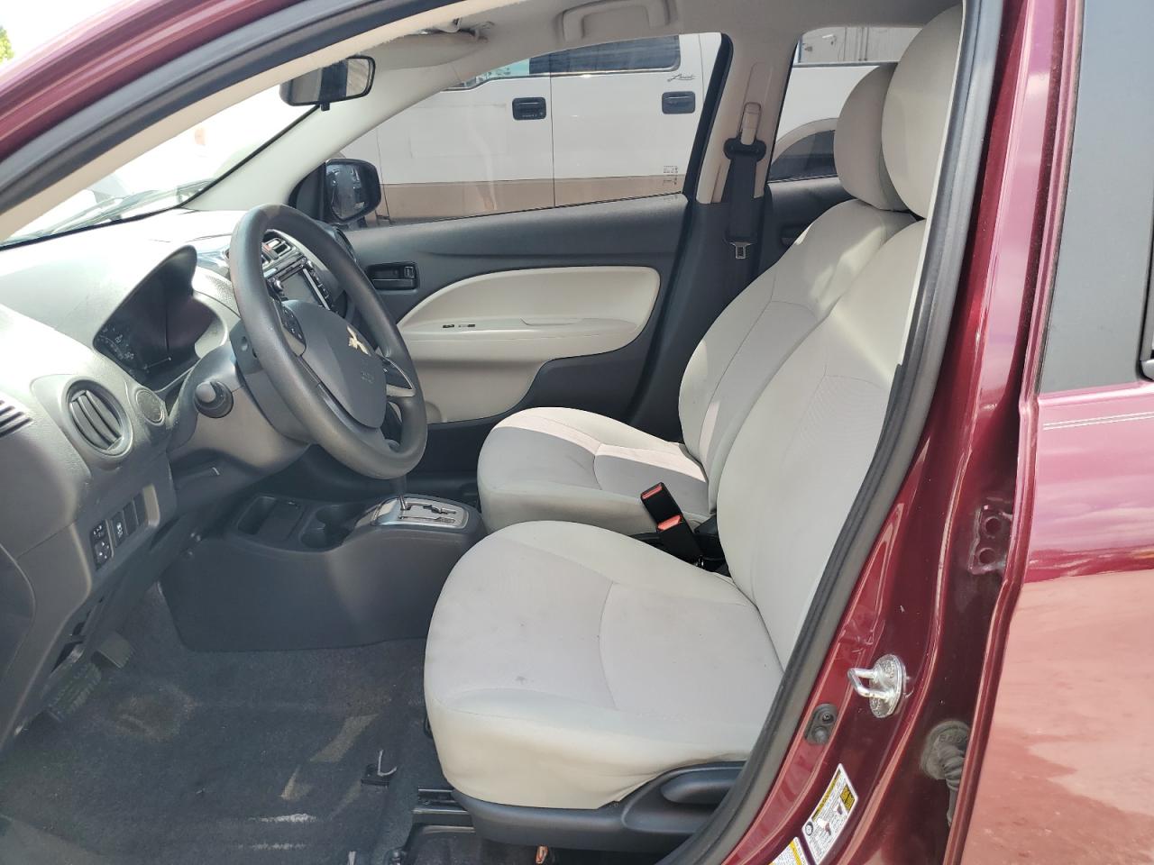 MITSUBISHI MIRAGE G4 ES