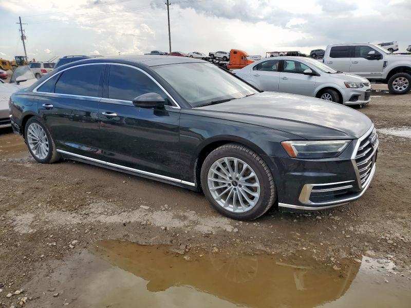 2021 AUDI A8 L WAU8DAF88MN031030