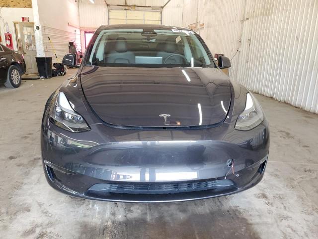 2024 TESLA MODEL Y 7SAYGDEE3RF194213