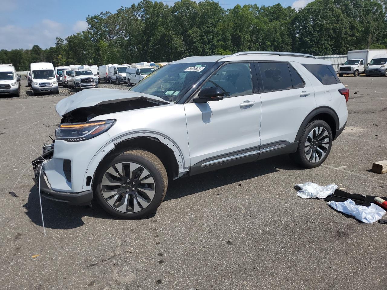 FORD EXPLORER PLATINUM