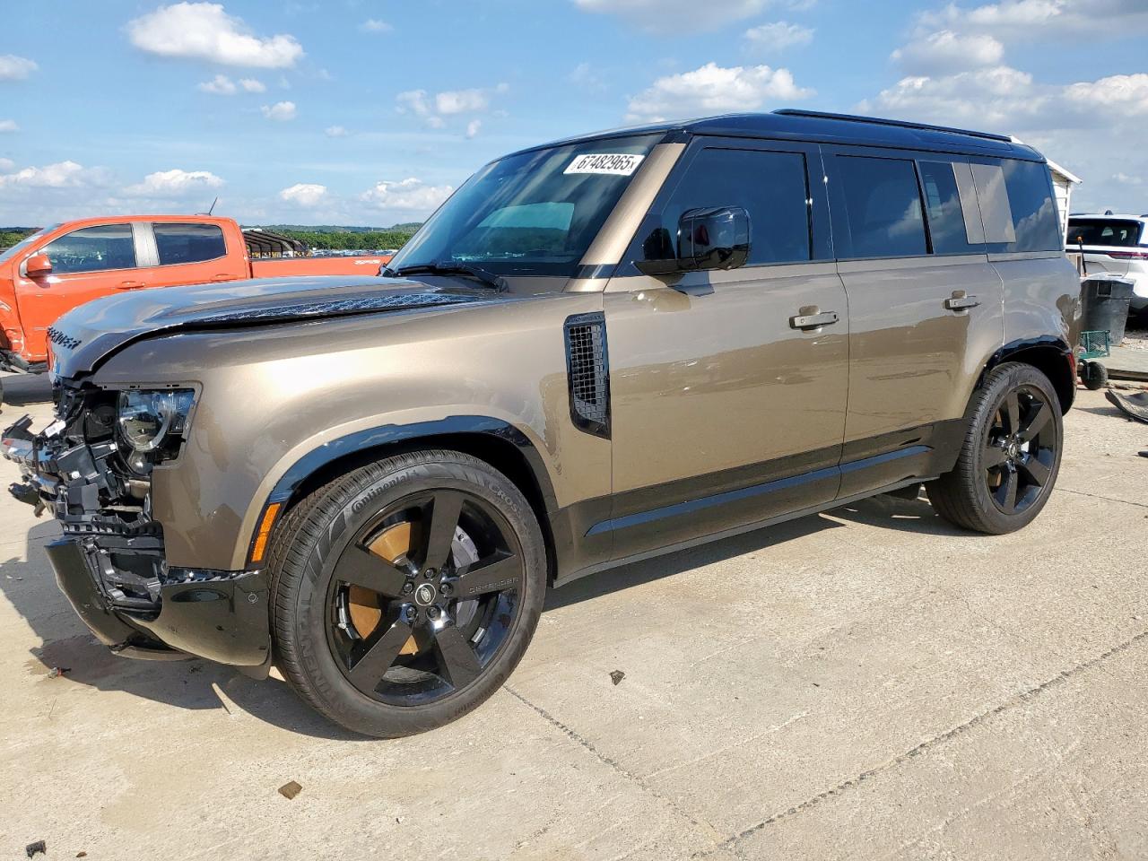 LAND ROVER DEFENDER 110 X-DYNAMIC SE