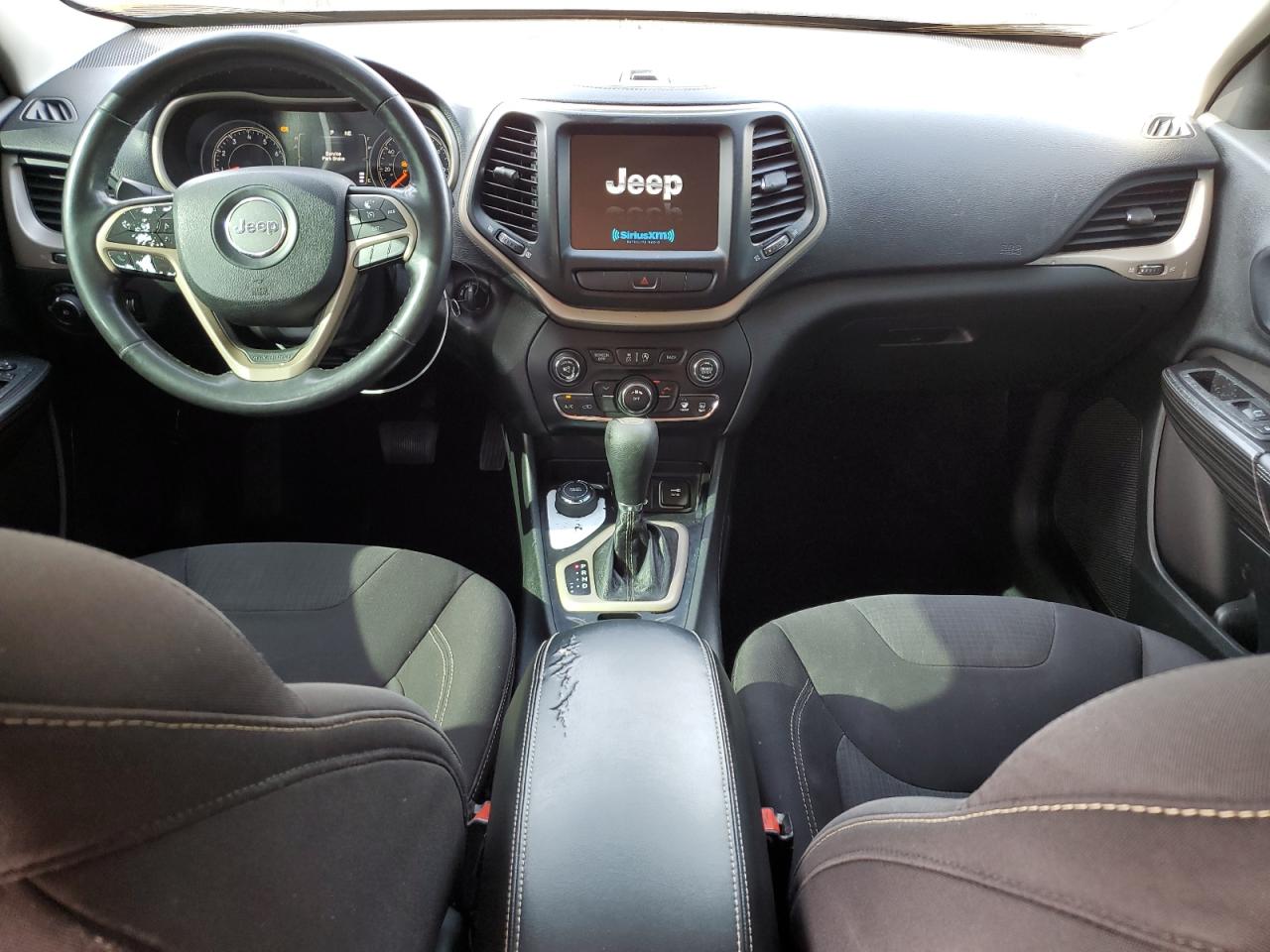 Lot #3301603711 2015 JEP CHEROKEE LATITUDE