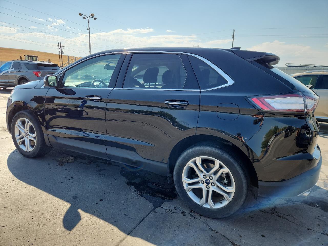 FORD EDGE TITANIUM