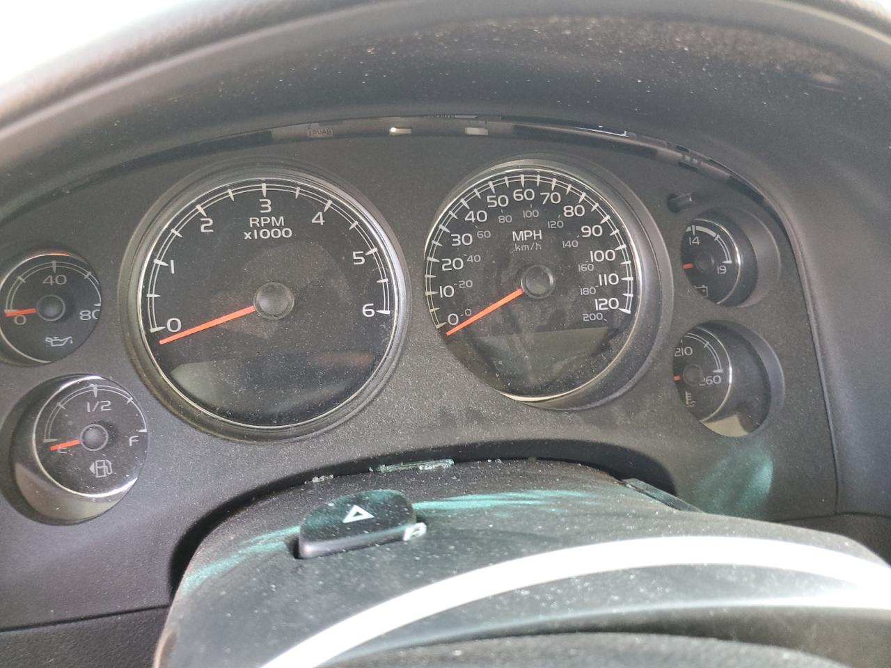 CHEVROLET SUBURBAN K1500 LT