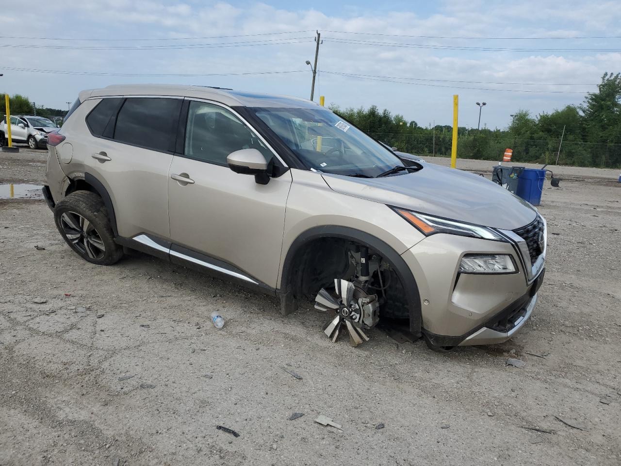 NISSAN ROGUE PLATINUM