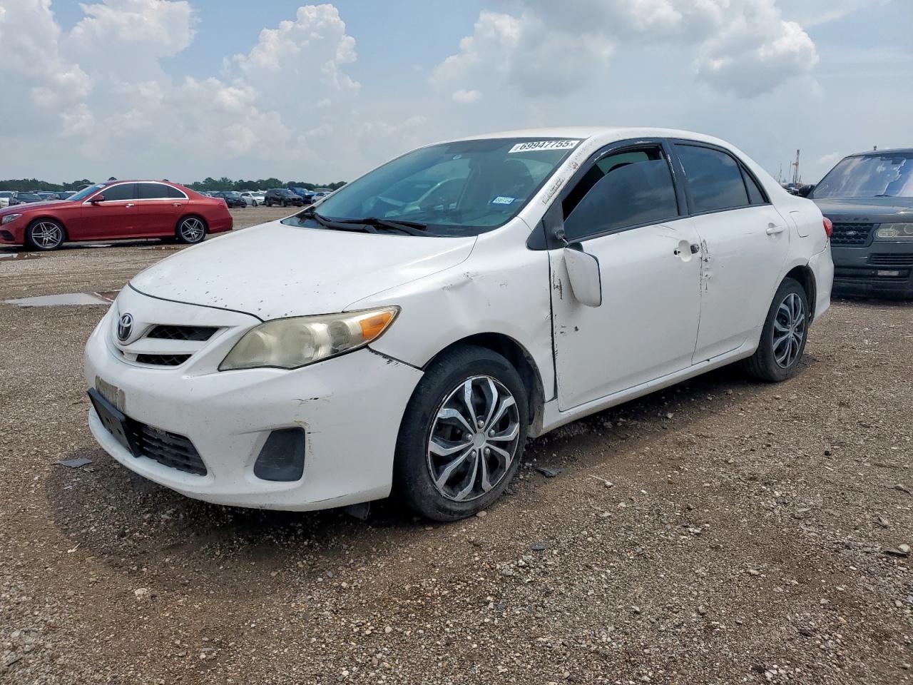 TOYOTA COROLLA BASE