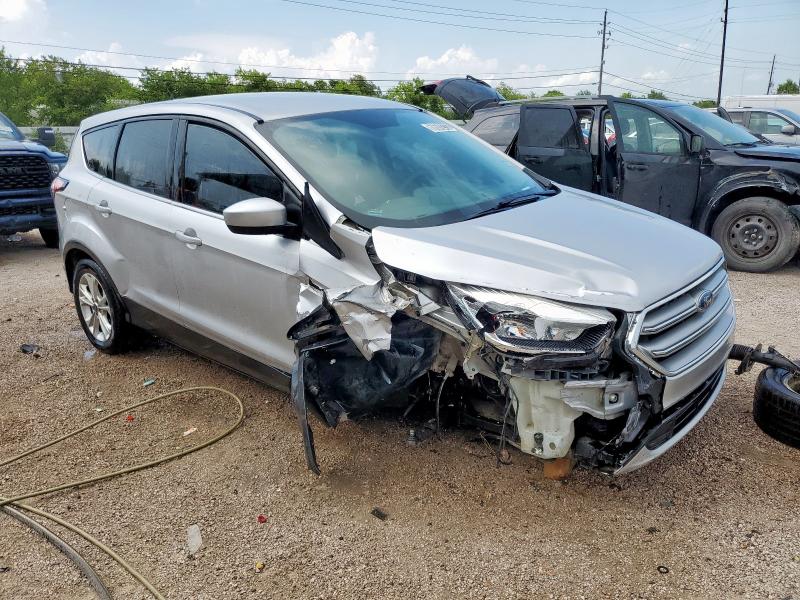 2017 FORD ESCAPE SE - 1FMCU0G94HUE32645