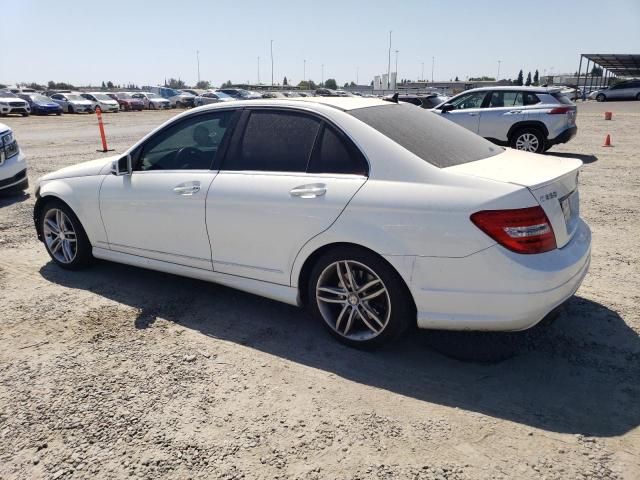 2013 MERCEDES-BENZ C 250 - WDDGF4HB5DA823555