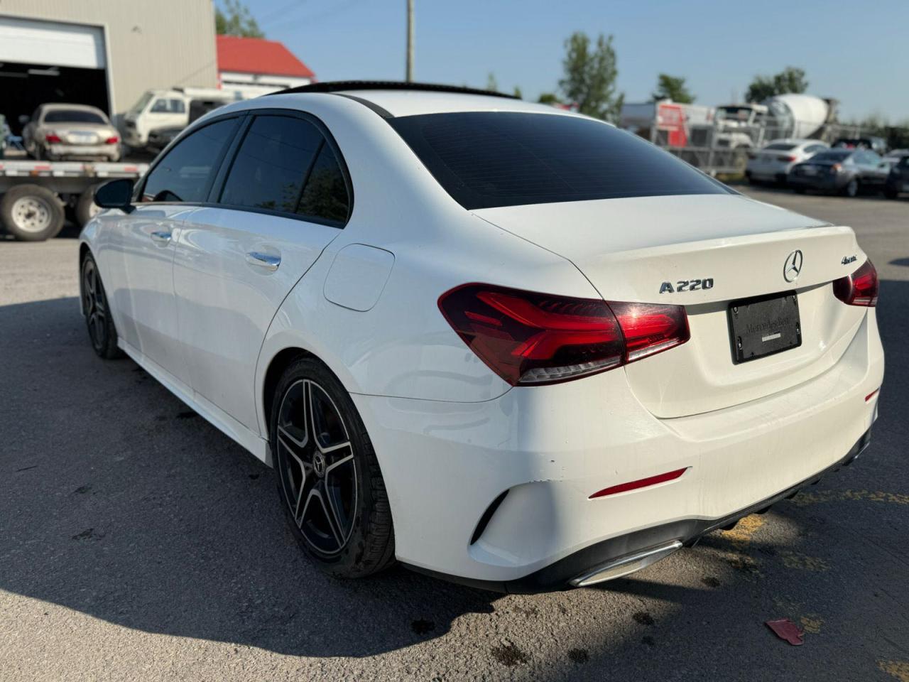 MERCEDES-BENZ A-CLASS 220 4MATIC
