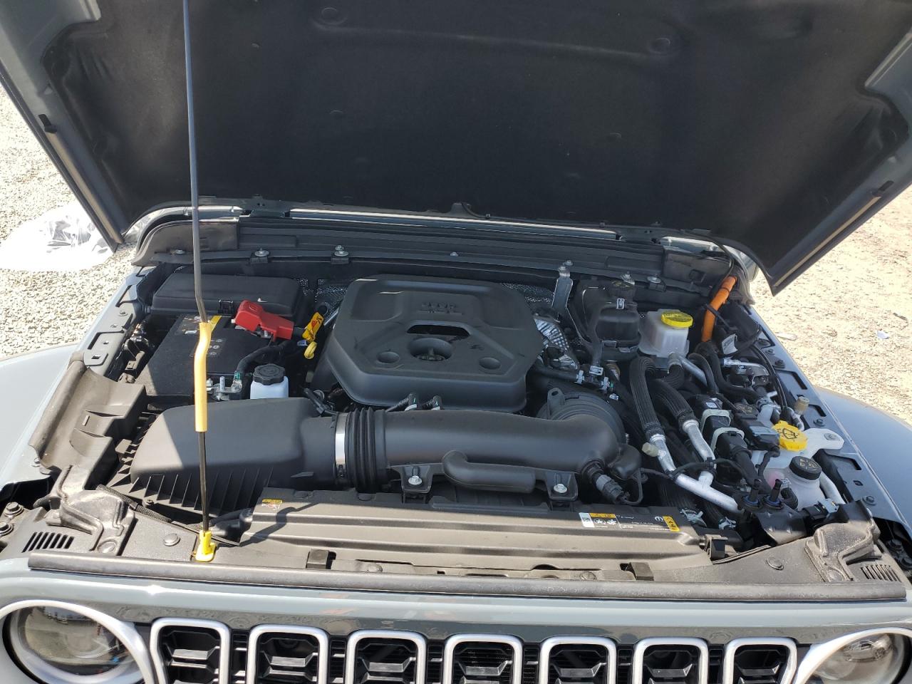 JEEP WRANGLER SAHARA 4XE