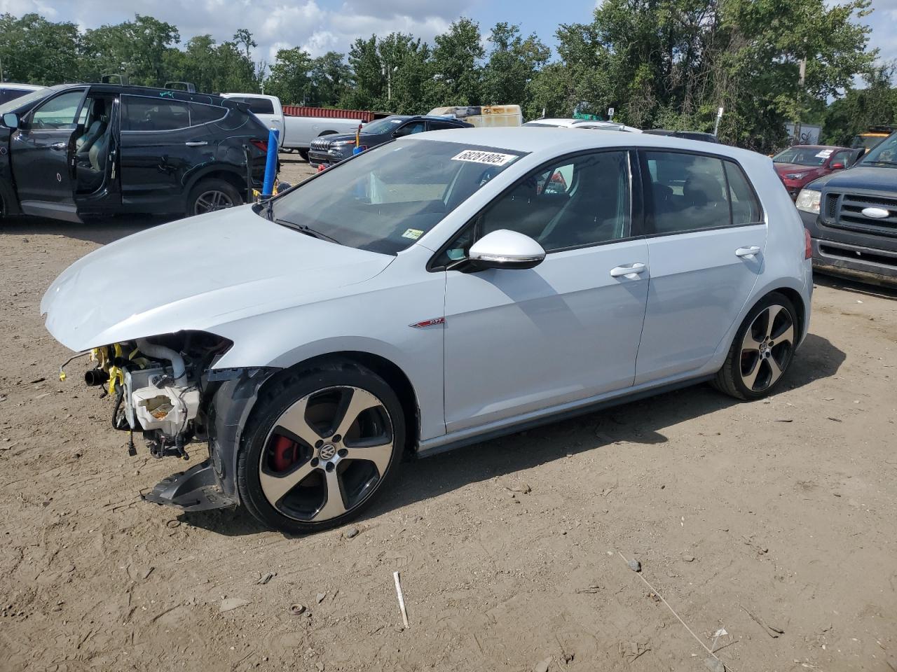 VOLKSWAGEN GOLF GTI S