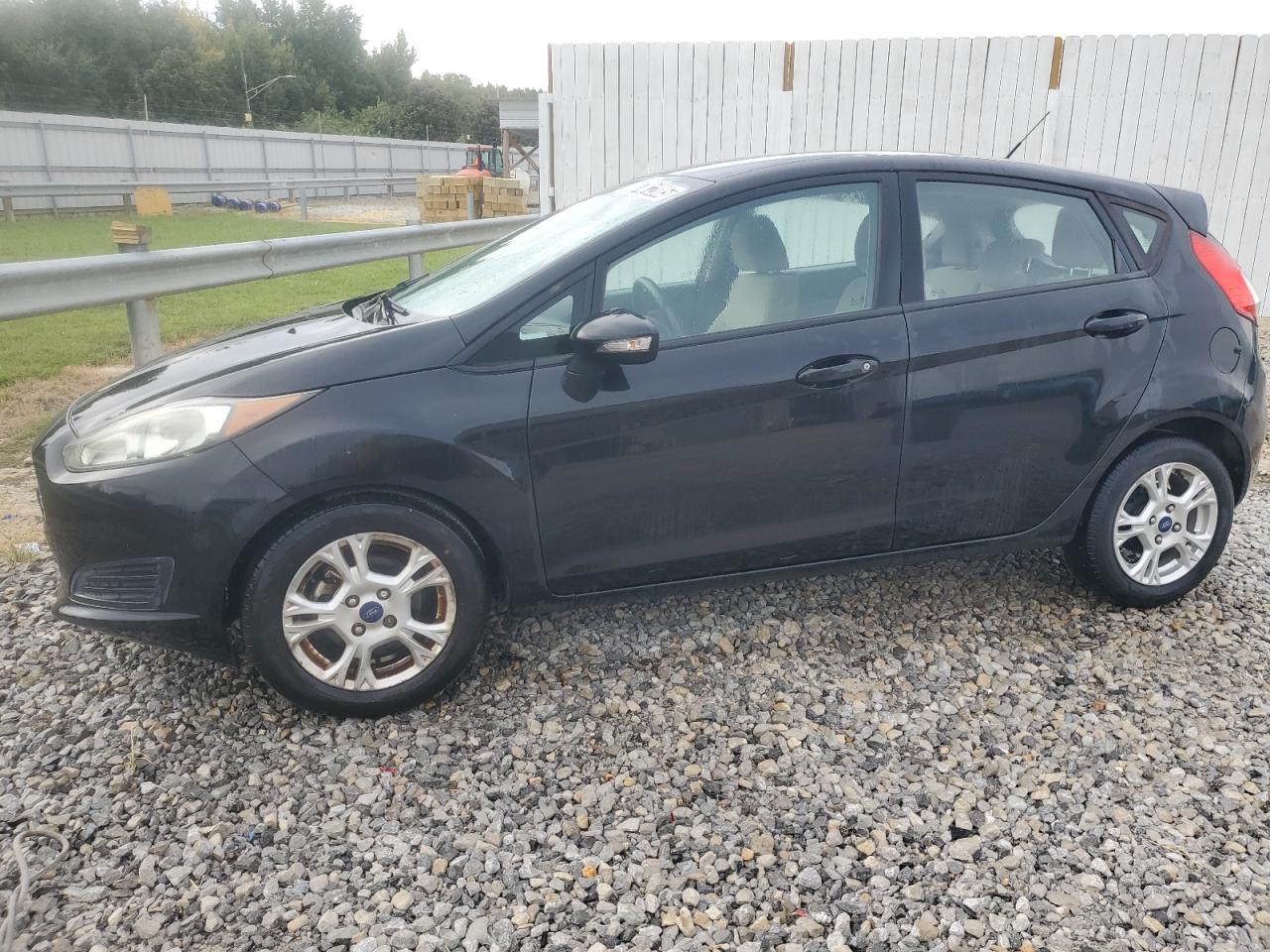 FORD FIESTA SE