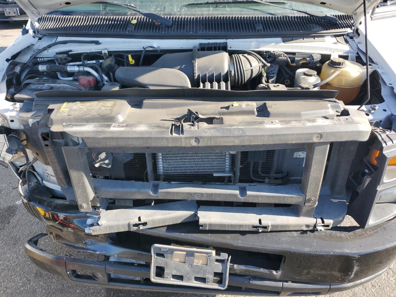 FORD ECONOLINE E150 VAN