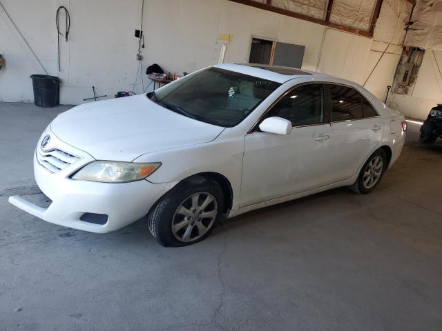 TOYOTA CAMRY BASE