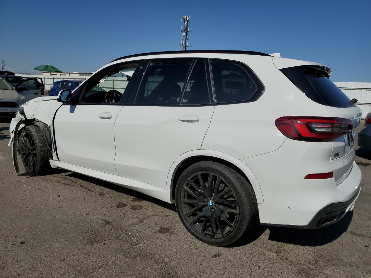 BMW X5 M M50I
