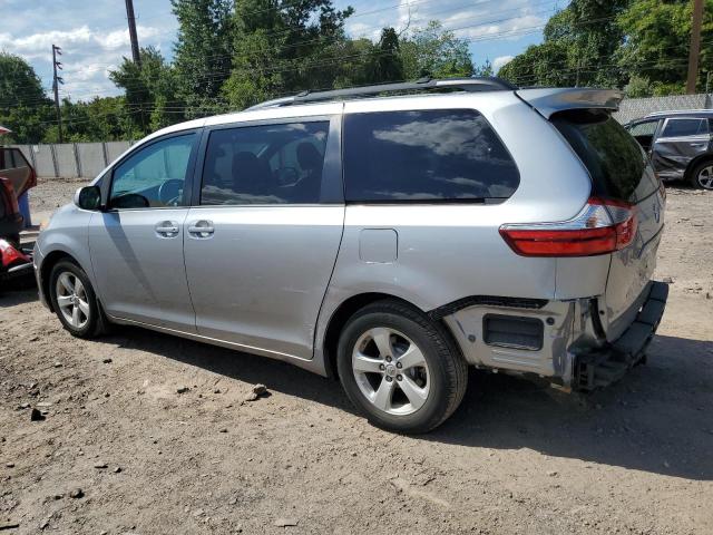 2017 TOYOTA SIENNA LE 5TDKZ3DC3HS897649