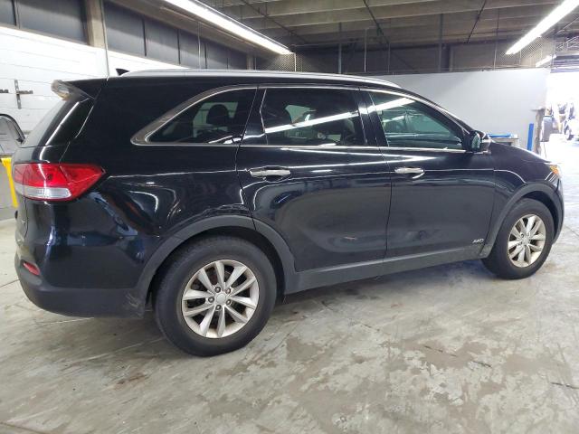 2017 KIA SORENTO LX 5XYPGDA35HG293507