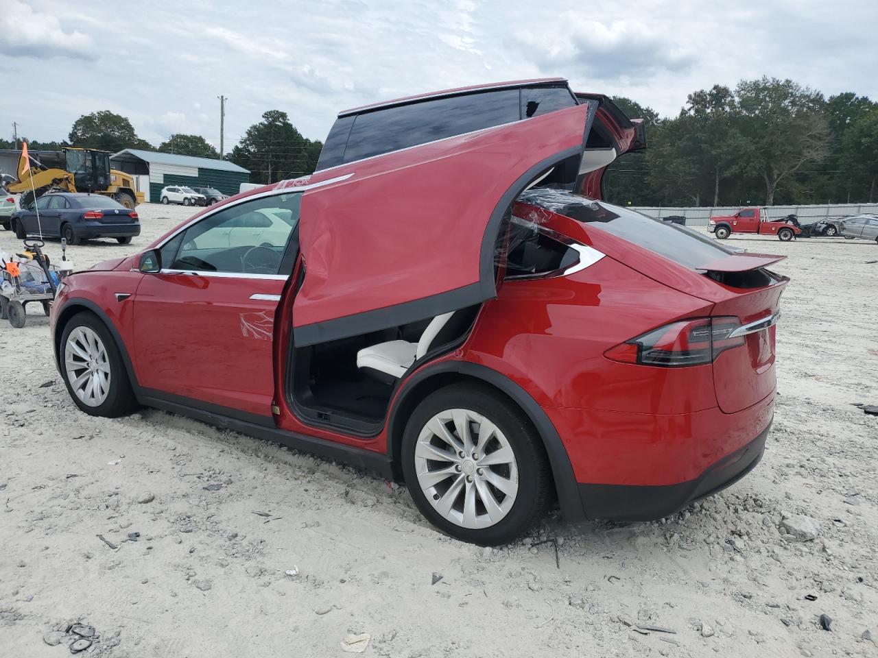 TESLA MODEL X