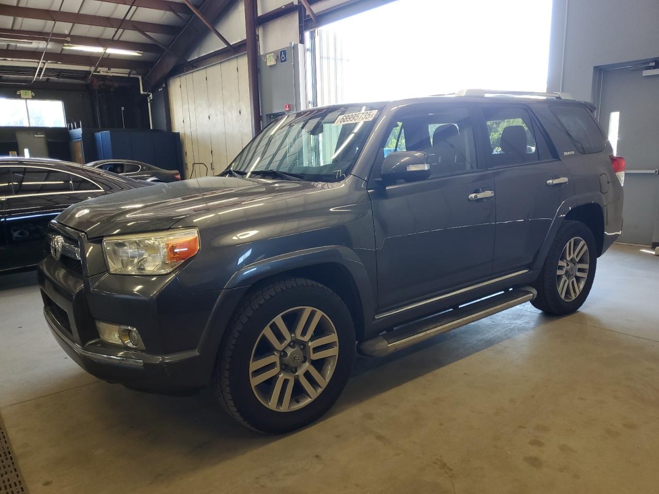 TOYOTA 4RUNNER SR5