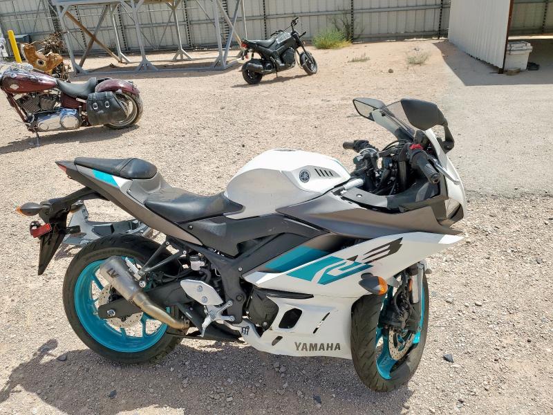 2024 YAMAHA YZFR3 A MH3RH18Y2RK018079