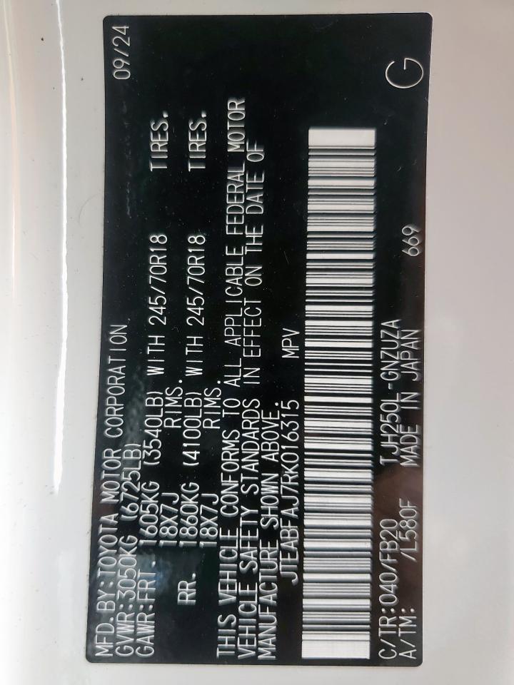 TOYOTA LAND CRUISER BASE