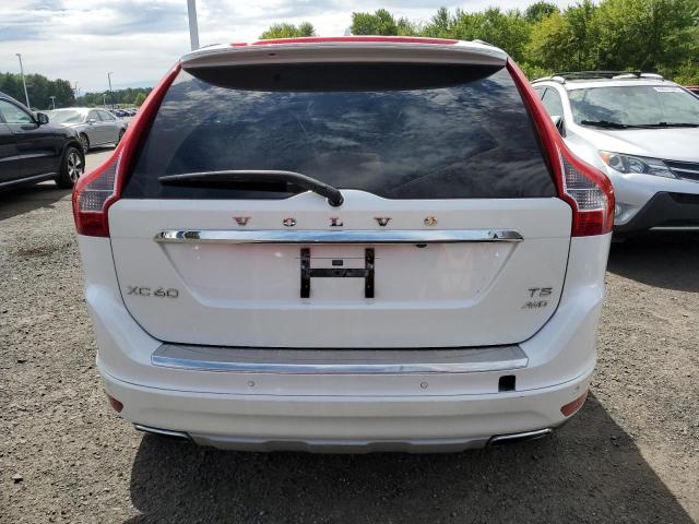 2016 VOLVO XC60 T5 PL - YV4612RMXG2814919