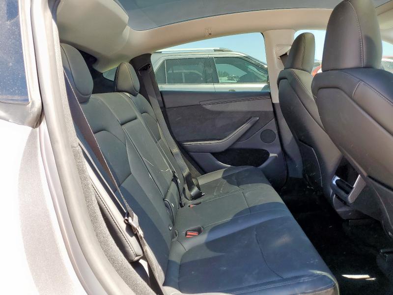 2026 TESLA MODEL Y 7SAYGDEE7TA380843